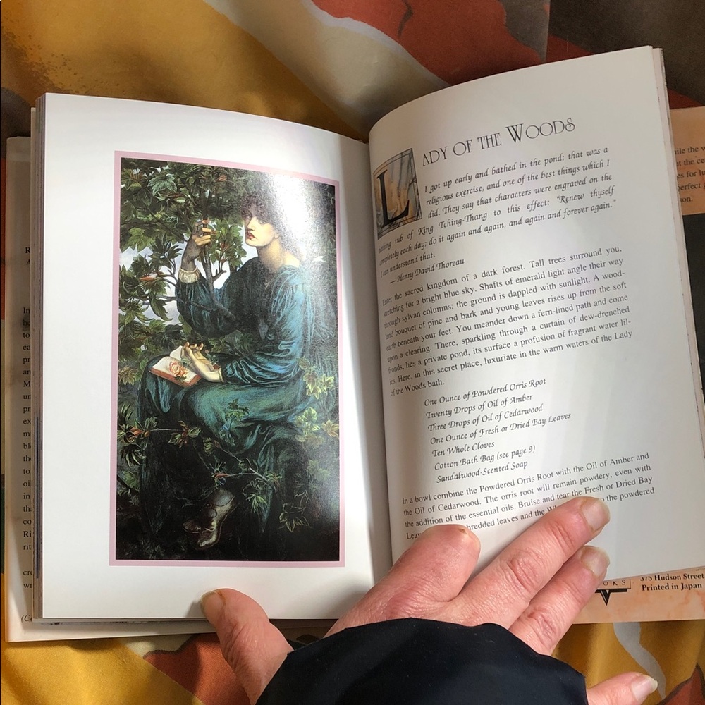 The Scented Bath Book by Maribeth Riggs - Picture 9 of 13